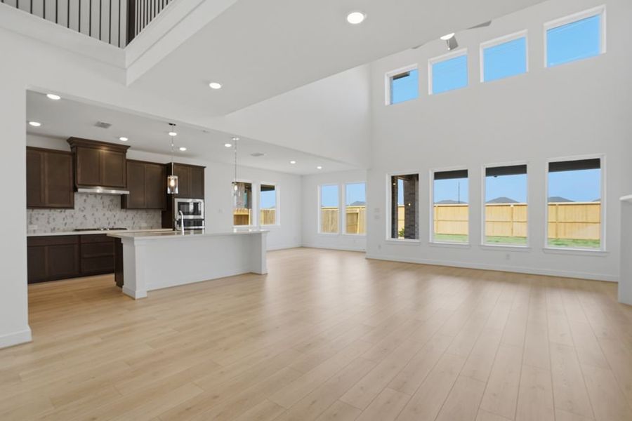 Spacious, unfurnished interior of a new home in Avalon at Cypress, Cypress (Image 12).