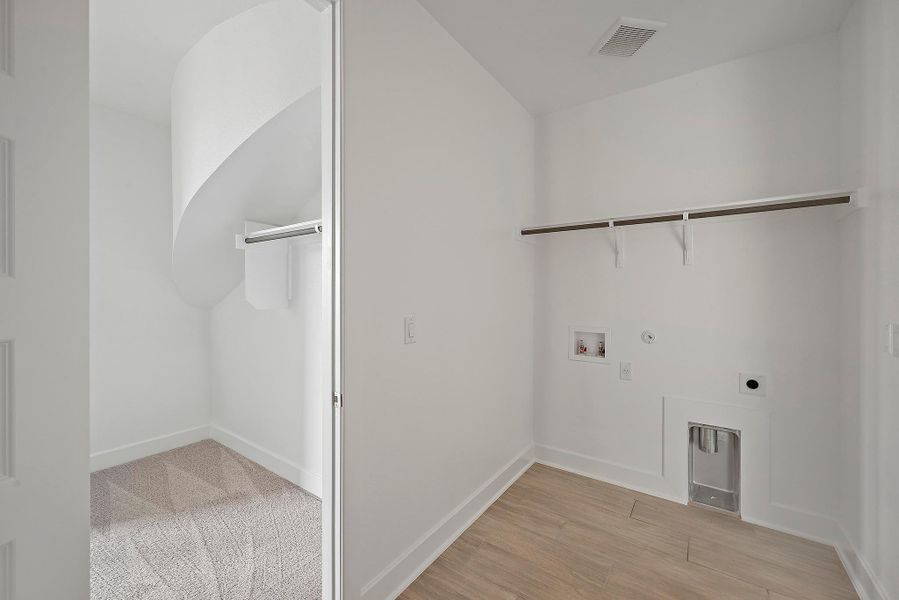 Spacious, unfurnished interior of a new home in Flora - 60', Hutto (Image 34).