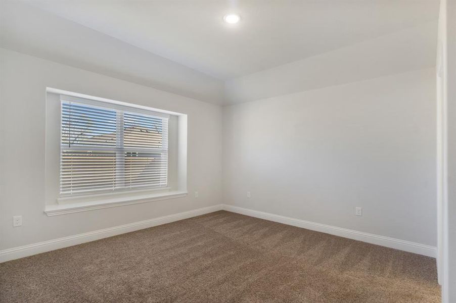 photos are for representation only