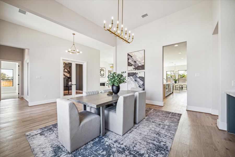 Furnished interior view inside a new home in Sienna, Missouri City (Image 6).
