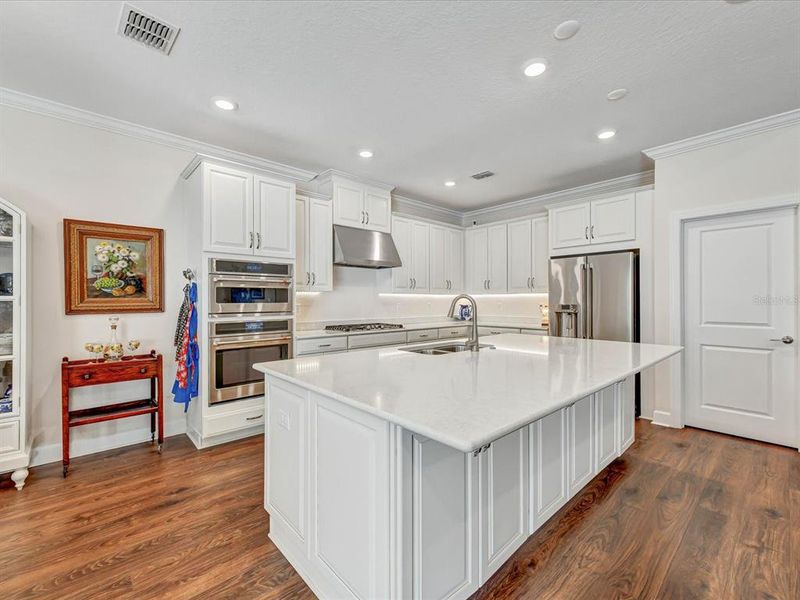 Furnished interior view inside a new home in , Wesley Chapel (Image 41).