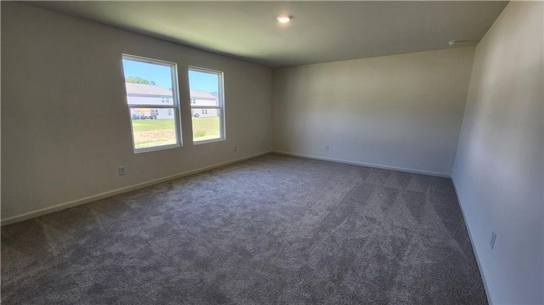 Spacious, unfurnished interior of a new home in Casteel, Bethlehem (Image 18).