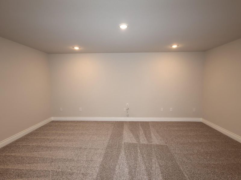 Spacious, unfurnished interior of a new home in Edgewood, Leander (Image 16). Spacious, unfurnished interior of a new home in Edgewood, Leander (Image 16).