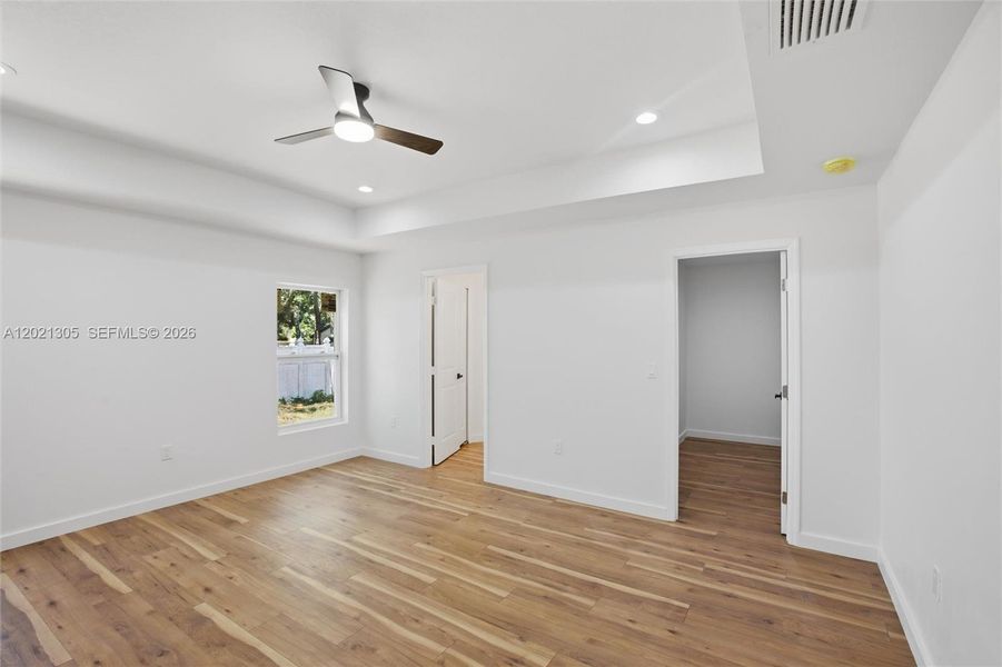Spacious, unfurnished interior of a new home in , Avon Park (Image 20). Spacious, unfurnished interior of a new home in , Avon Park (Image 20).