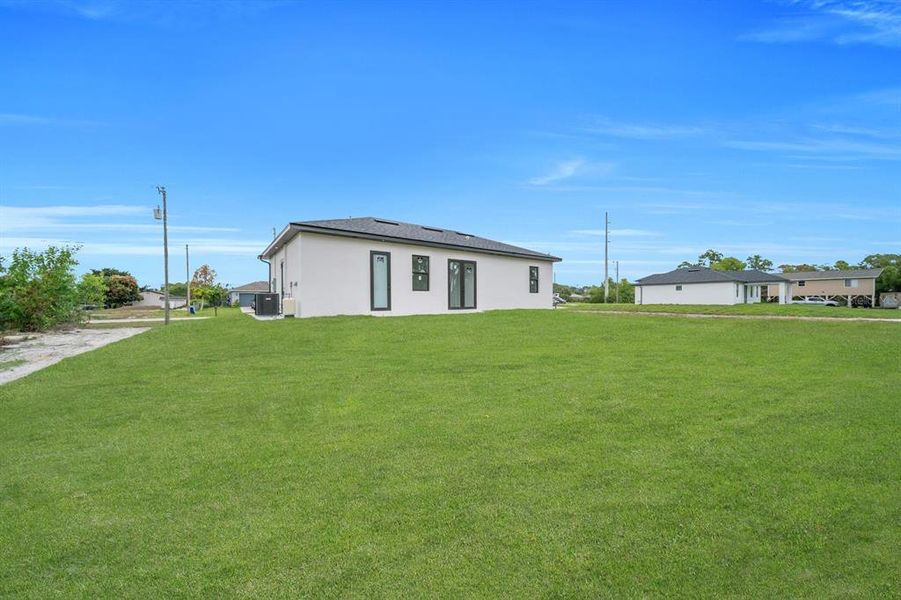 Exterior details and patio area of a home in , Lehigh Acres (Image 22).