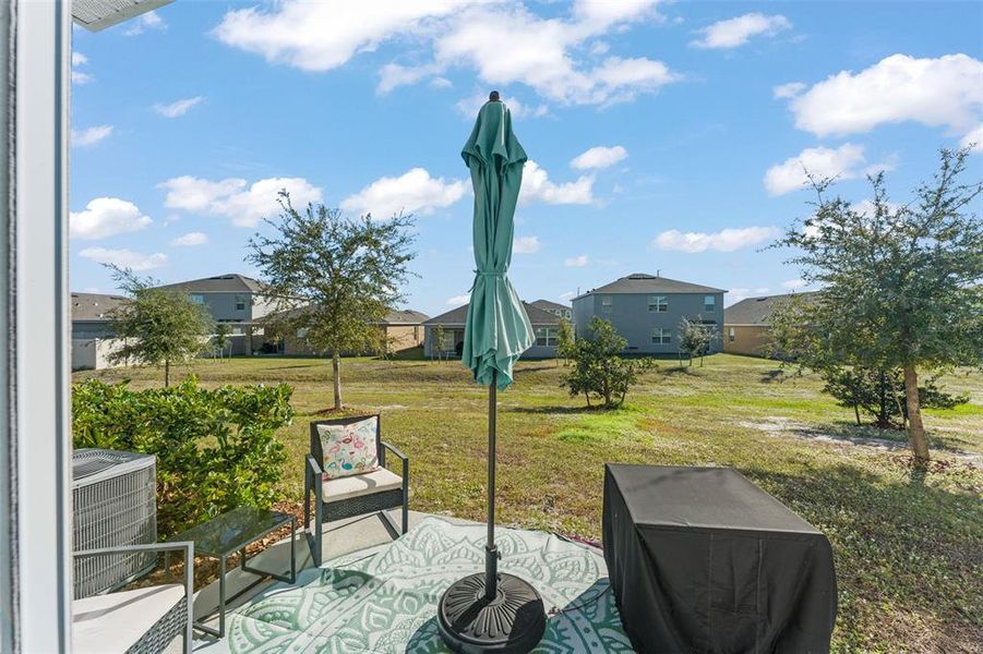 Exterior details and patio area of a home in , St. Cloud (Image 4).
