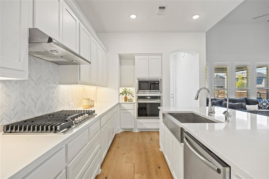 Furnished interior view inside a new home in Thompson Farms: 50ft. lots, Van Alstyne (Image 13). Furnished interior view inside a new home in Thompson Farms: 50ft. lots, Van Alstyne (Image 13).