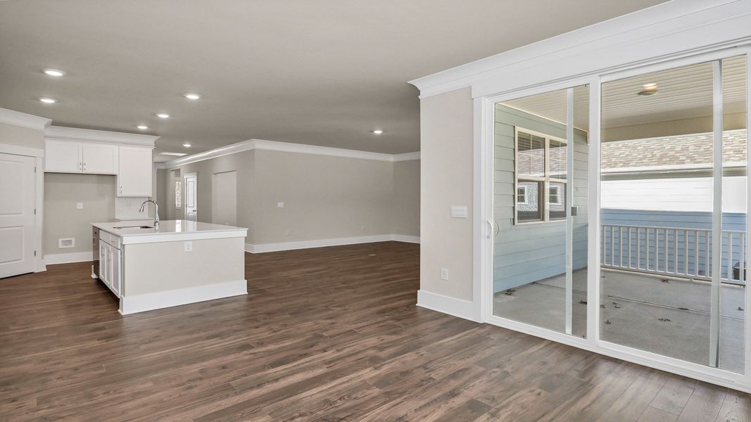 Image 34 of a home in Cross Creek.