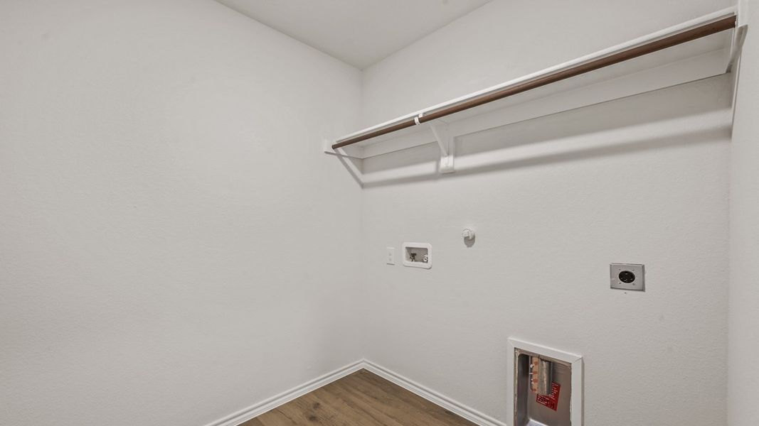 Spacious, unfurnished interior of a new home in Wildwood, Royse City (Image 28). Spacious, unfurnished interior of a new home in Wildwood, Royse City (Image 28).