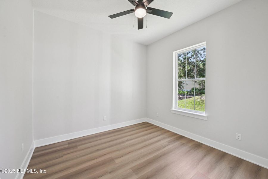 Spacious, unfurnished interior of a new home in , Palatka (Image 17).