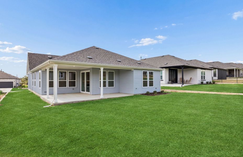 Exterior details and patio area of a home in Sun City Texas, Georgetown (Image 21).