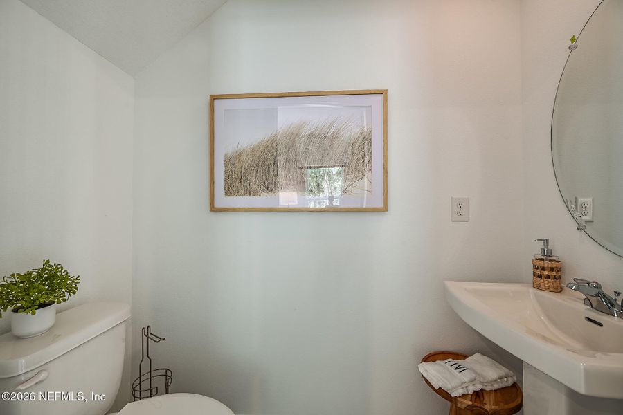 Image 15 of a home in .