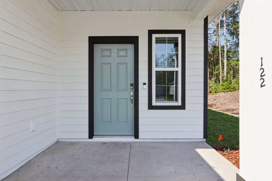 Representative exterior details of a home built from the Ashton by Maronda Homes in Brookshire Green, Kingsland (Image 3).