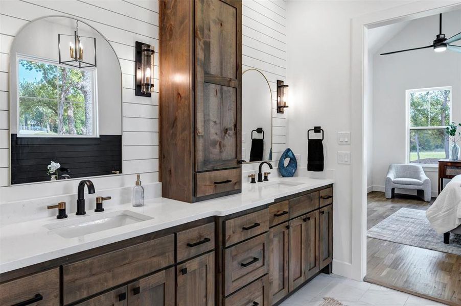 Furnished interior view inside a new home in , Granbury (Image 15).