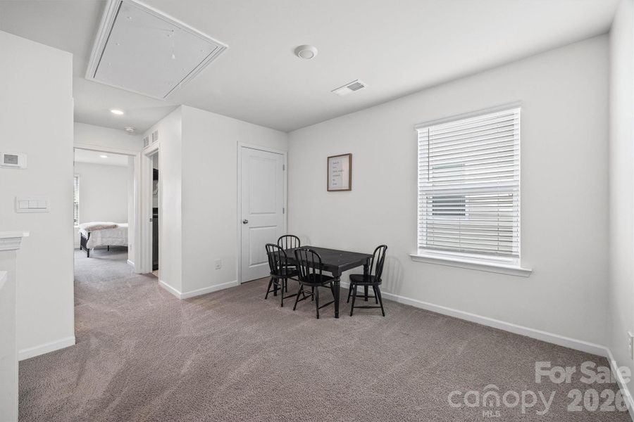 Furnished interior view inside a new home in Fergus Crossing, York (Image 14).