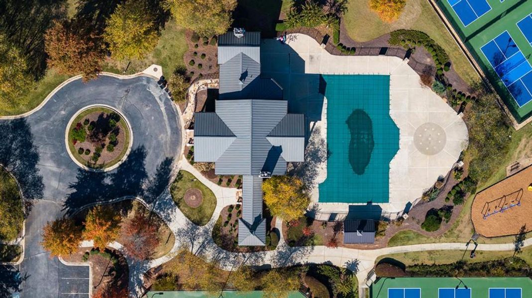 Community amenities in Hamptons at Riverwood South, Dallas (Image 57).