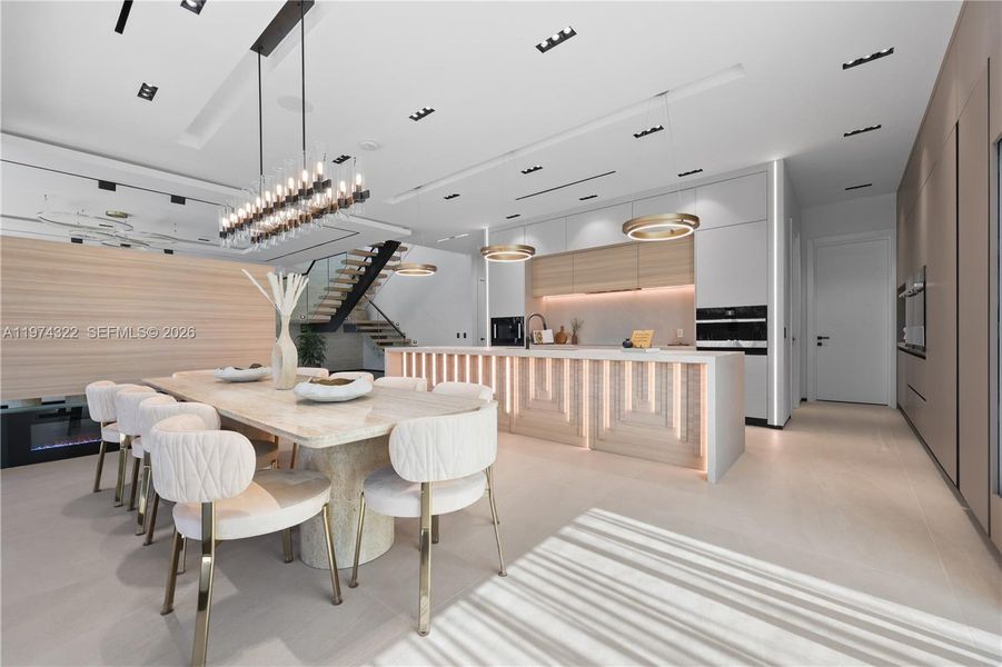 Furnished interior view inside a new home in , Fort Lauderdale (Image 59).