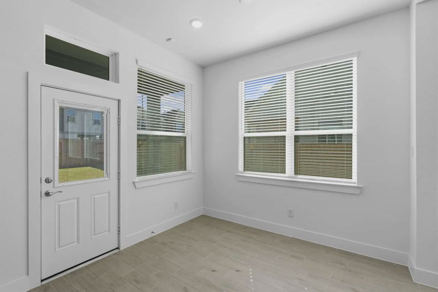 Representative unfurnished interior of a home built from the Chantilly 2 by Chesmar Homes in Sienna Chateau, Missouri City (Image 26).
