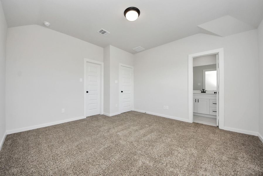 Jr master suite, 2nd floor