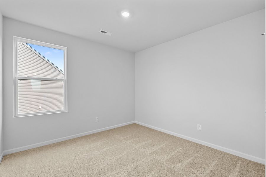 Spacious, unfurnished interior of a new home in Bell West, Kernersville (Image 33).