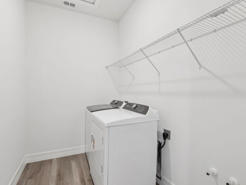 The Jay floorplan at 44392 Frontier Dr