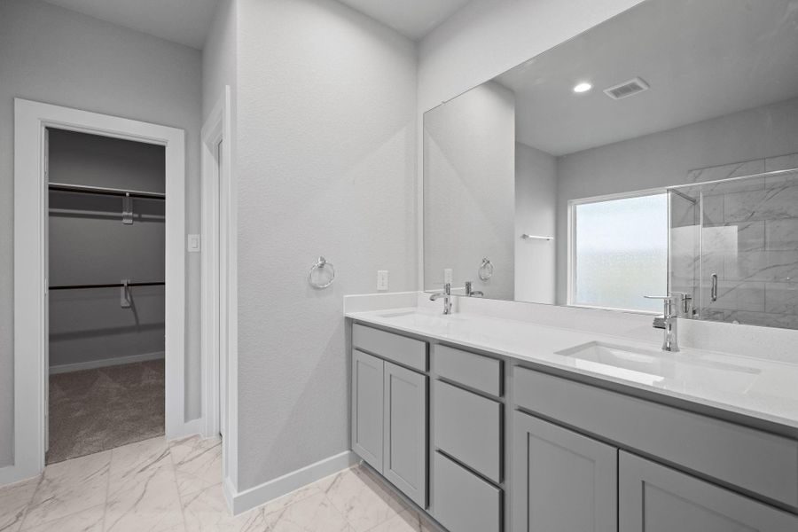 Furnished interior view inside a new home in Beacon Hill, Waller (Image 8). Furnished interior view inside a new home in Beacon Hill, Waller (Image 8).