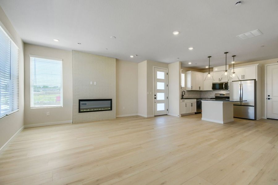 3br New Home in Westminster, CO.  - Slide 5