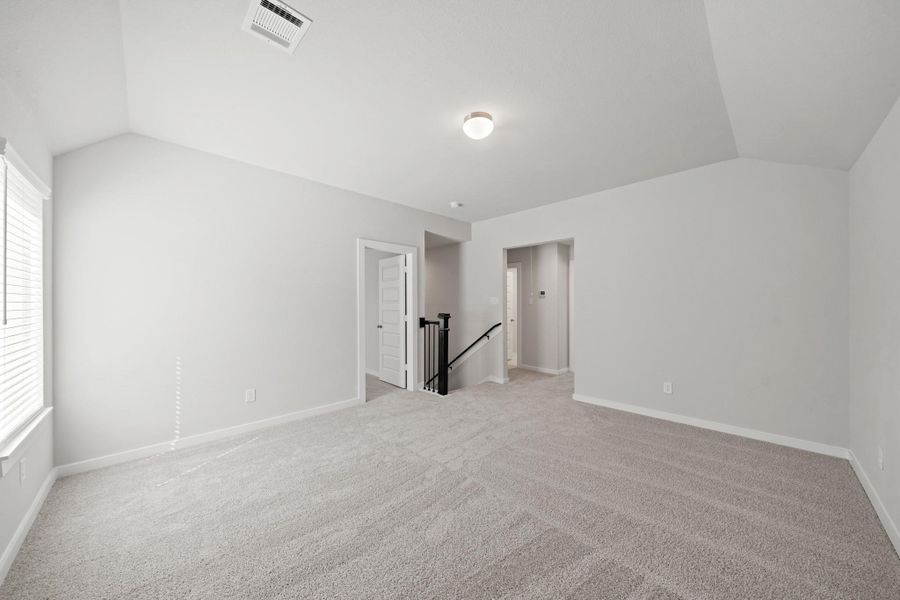Spacious, unfurnished interior of a new home in Huntington Place, Rosharon (Image 12). Spacious, unfurnished interior of a new home in Huntington Place, Rosharon (Image 12).