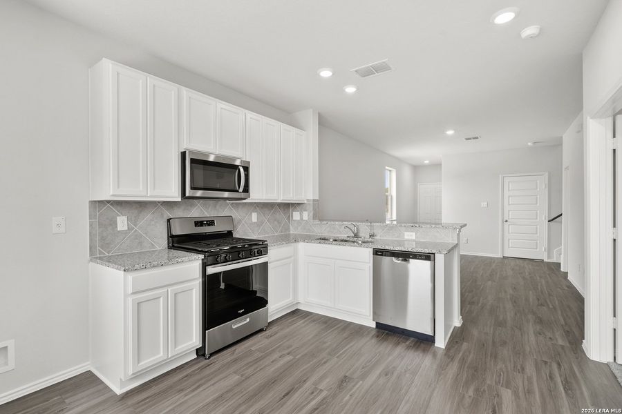 Furnished interior view inside a new home in Blue Ridge Ranch, San Antonio (Image 11).