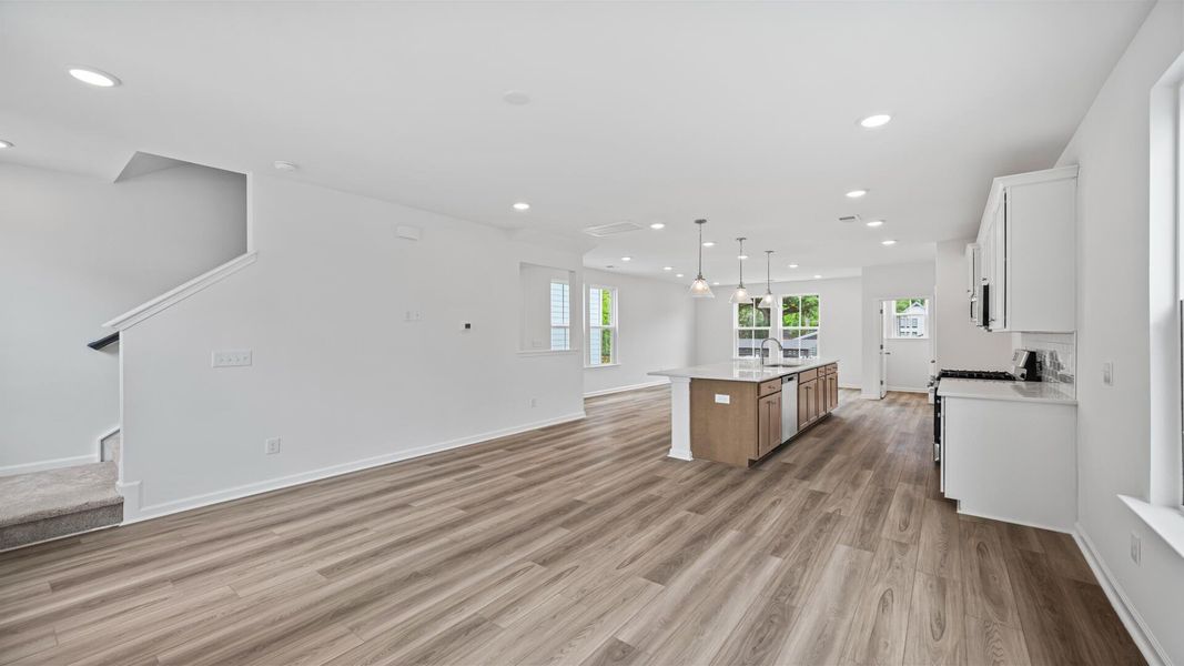 Spacious, unfurnished interior of a new home in Park Circle Single Family Homes, North Charleston (Image 12).