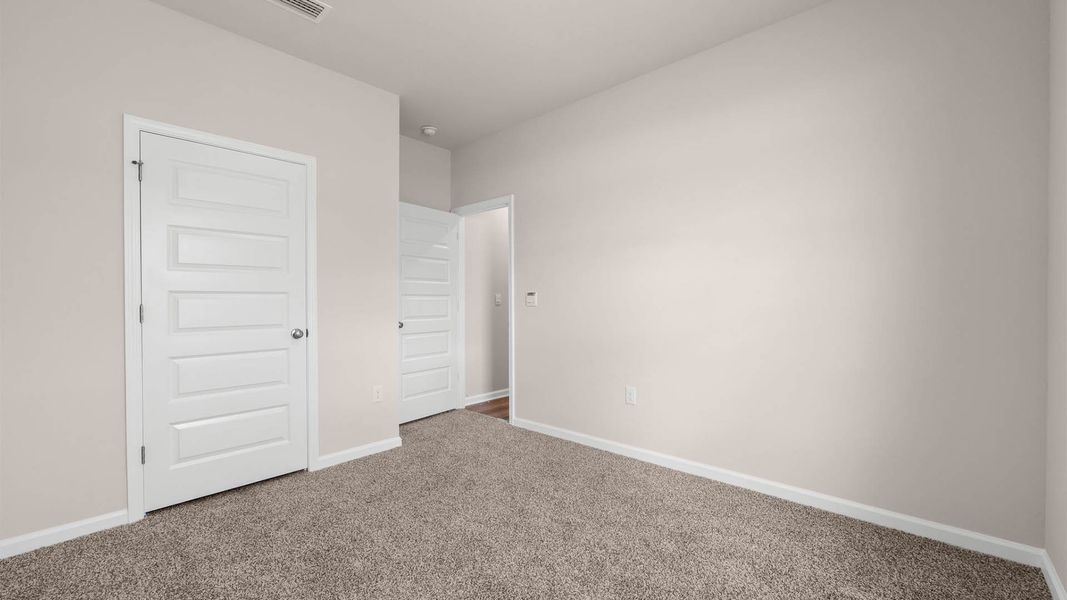 Spacious, unfurnished interior of a new home in Liberty, Panama City (Image 20).