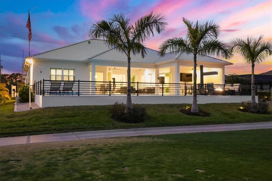 Exterior details and patio area of a home in , Placida (Image 30).
