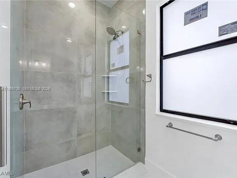 Image 19 of a home in .