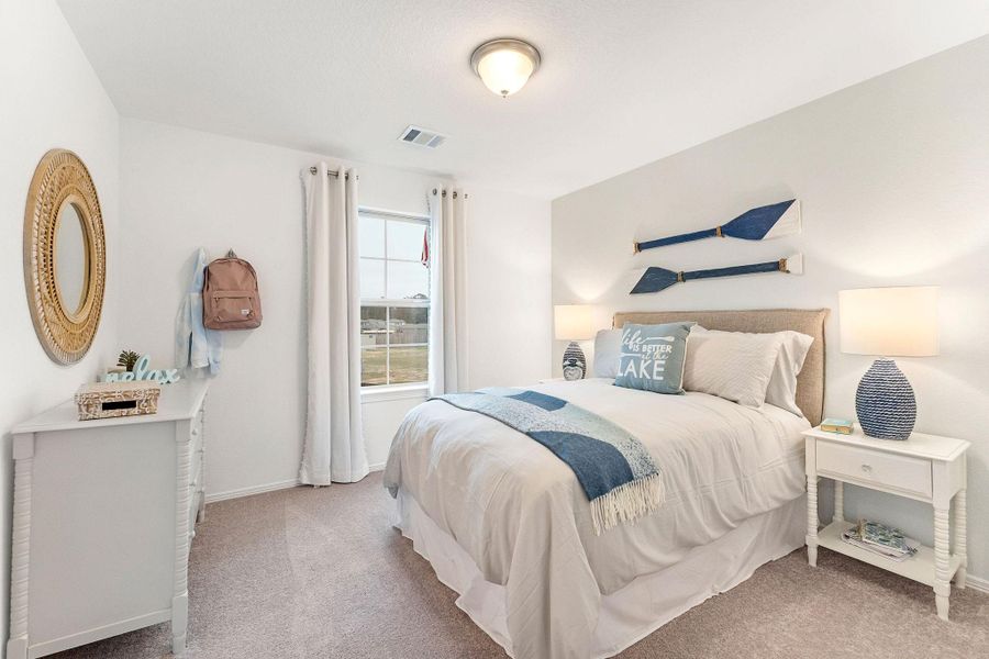 Furnished interior view inside a new home in Valor Park, Bay City (Image 7).