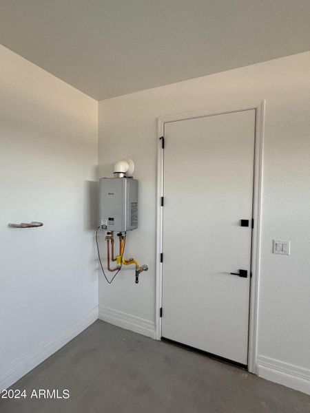 Tankless Gas Water Heater