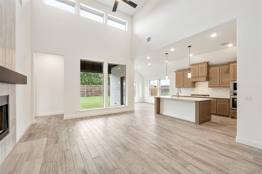 Spacious, unfurnished interior of a new home in Grand Heritage, Lavon (Image 28). Spacious, unfurnished interior of a new home in Grand Heritage, Lavon (Image 28).
