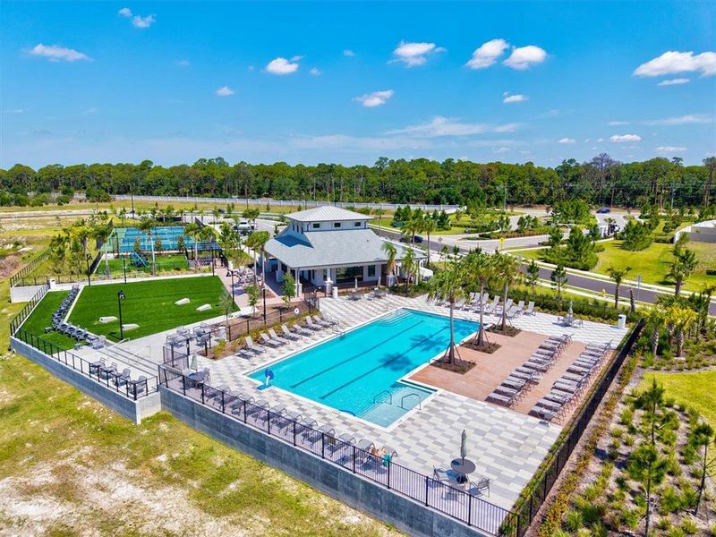 Community amenities in , Nokomis (Image 65).