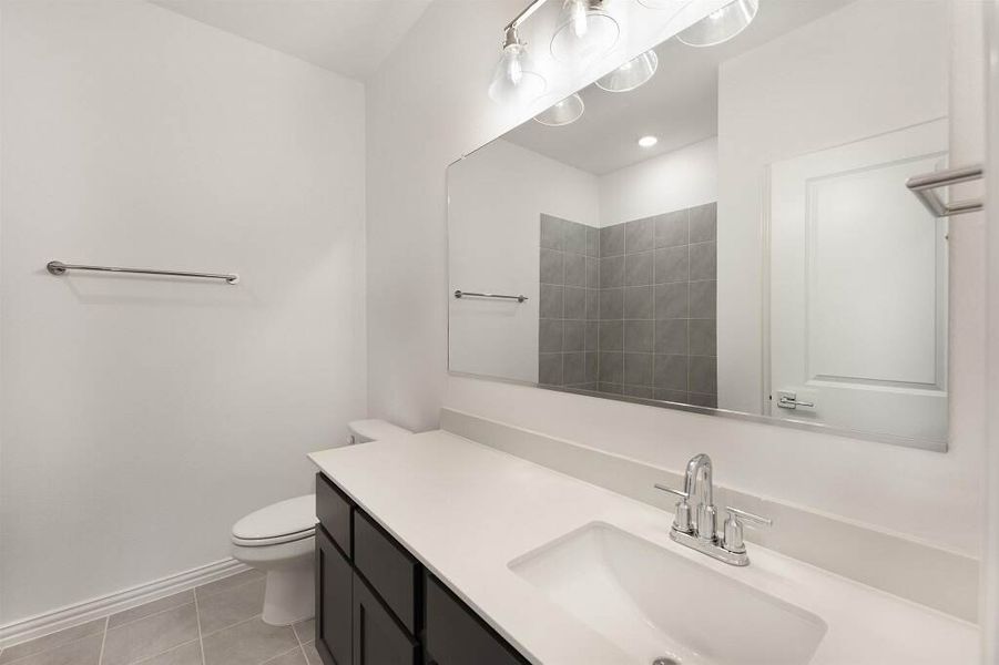 Coleman Plan Bathroom by Ashton Woods