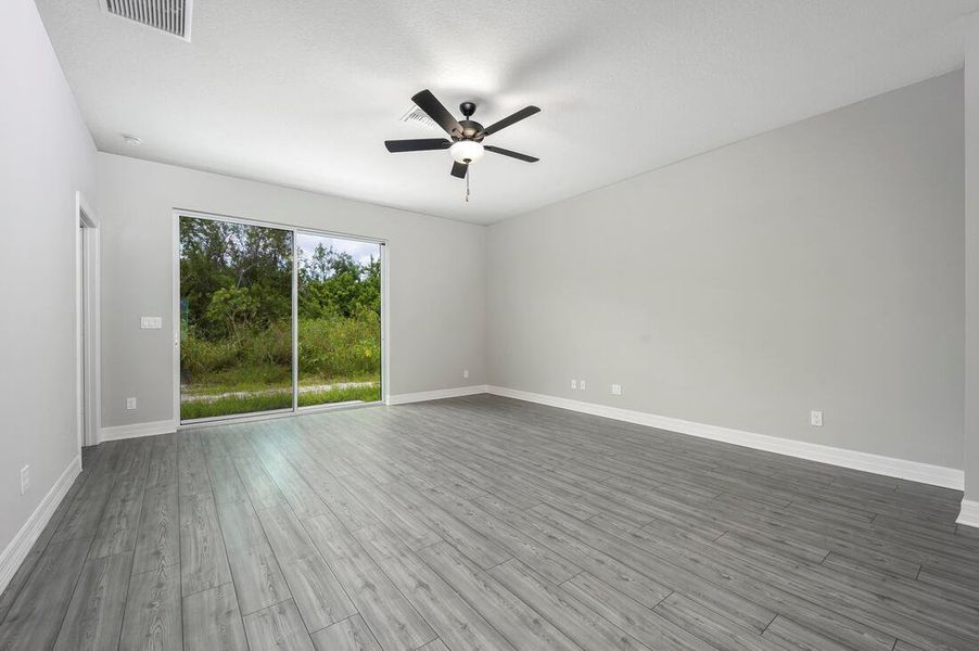 Florida_Mateo_R_009_preview_download Florida_Mateo_R_009_preview_download