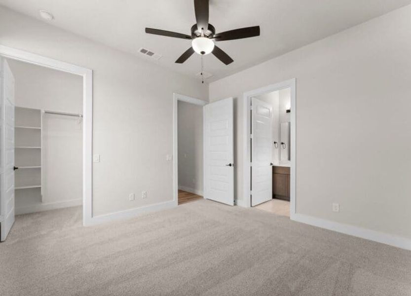 15-custom-DVA06221 15-custom-DVA06221