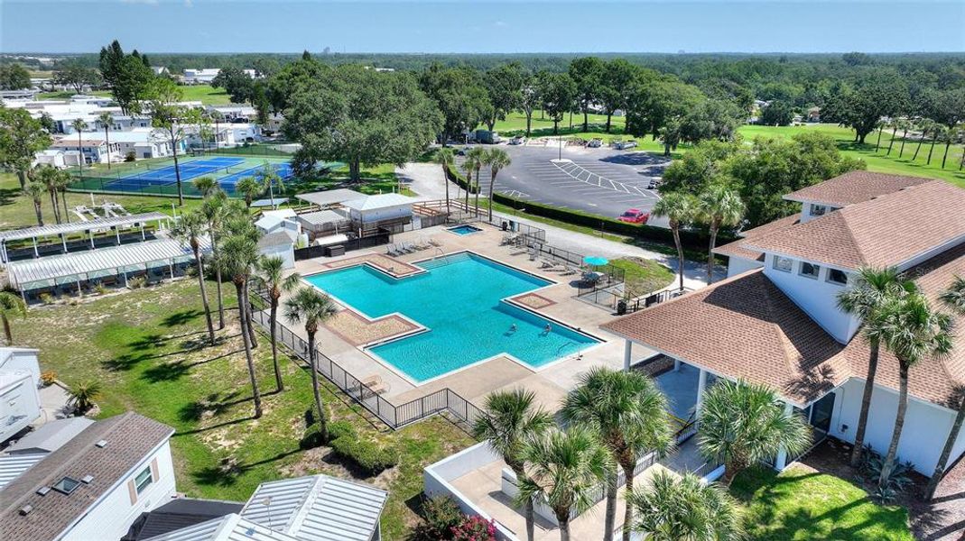 Community amenities in , Davenport (Image 27). Community amenities in , Davenport (Image 27).