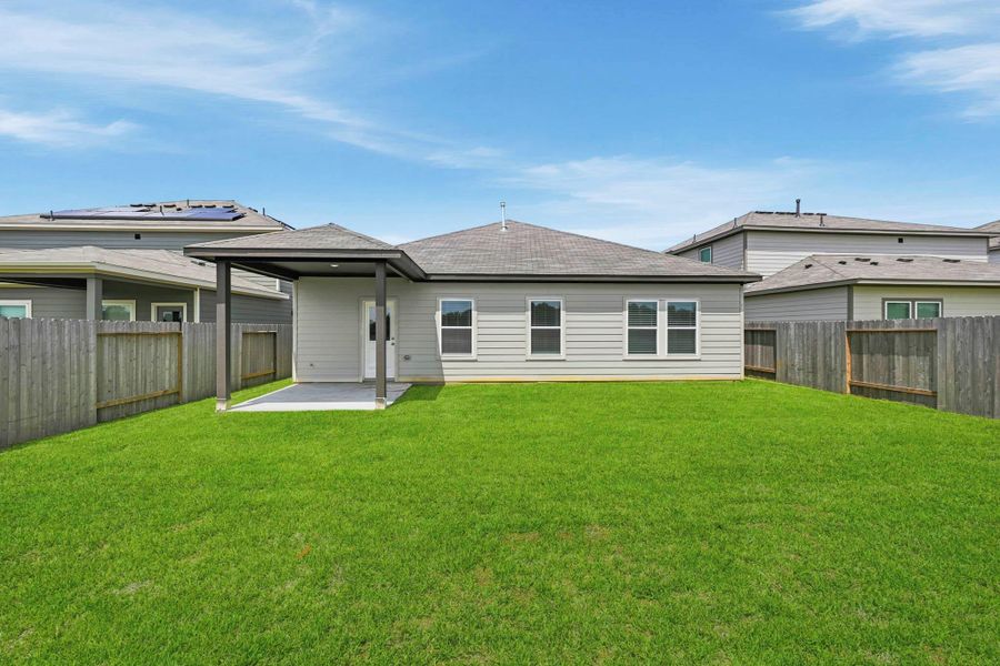Exterior details and patio area of a home in Paloma at Sanford Farms, Waller (Image 3).