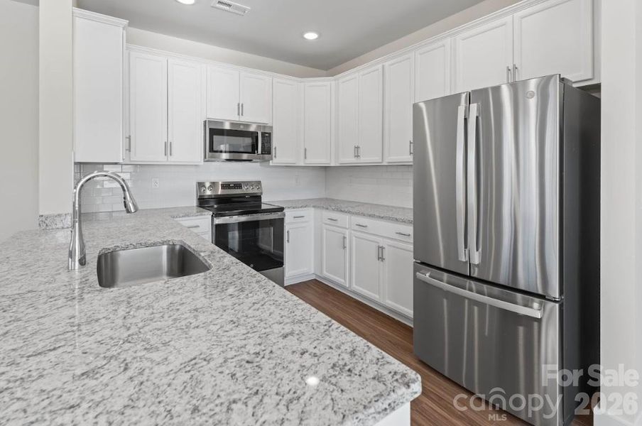 Furnished interior view inside a new home in Sierra Ridge, Gastonia (Image 4).