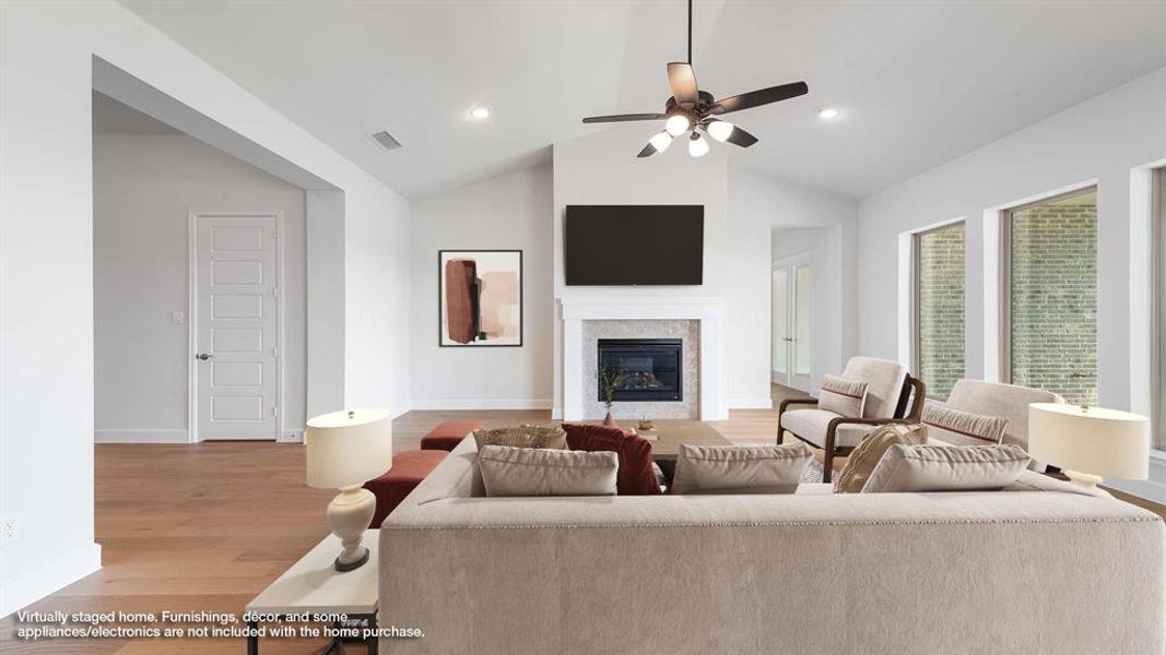 Furnished interior view inside a new home in Terraces 72', Rockwall (Image 8). Furnished interior view inside a new home in Terraces 72', Rockwall (Image 8).