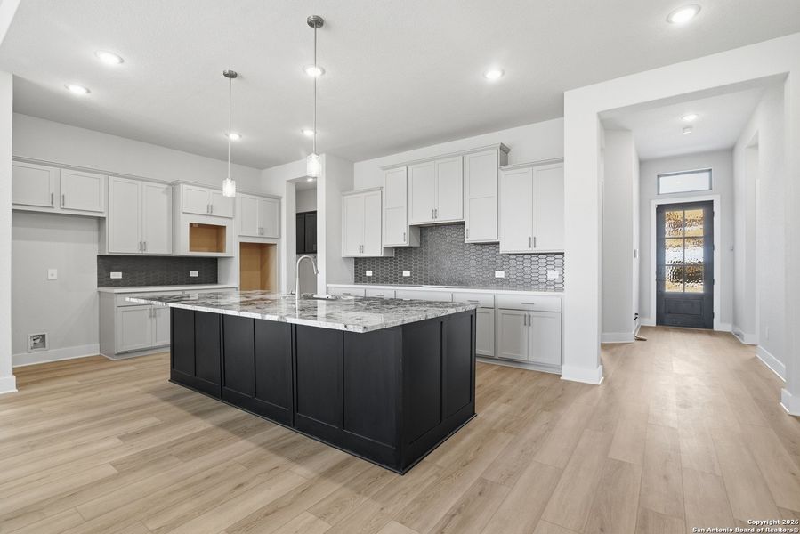 Furnished interior view inside a new home in Haby Hill 60s, San Antonio (Image 17).