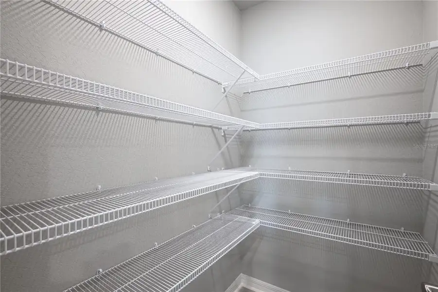 Spacious, unfurnished interior of a new home in Cypress Ridge Ranch, Wimauma (Image 13).