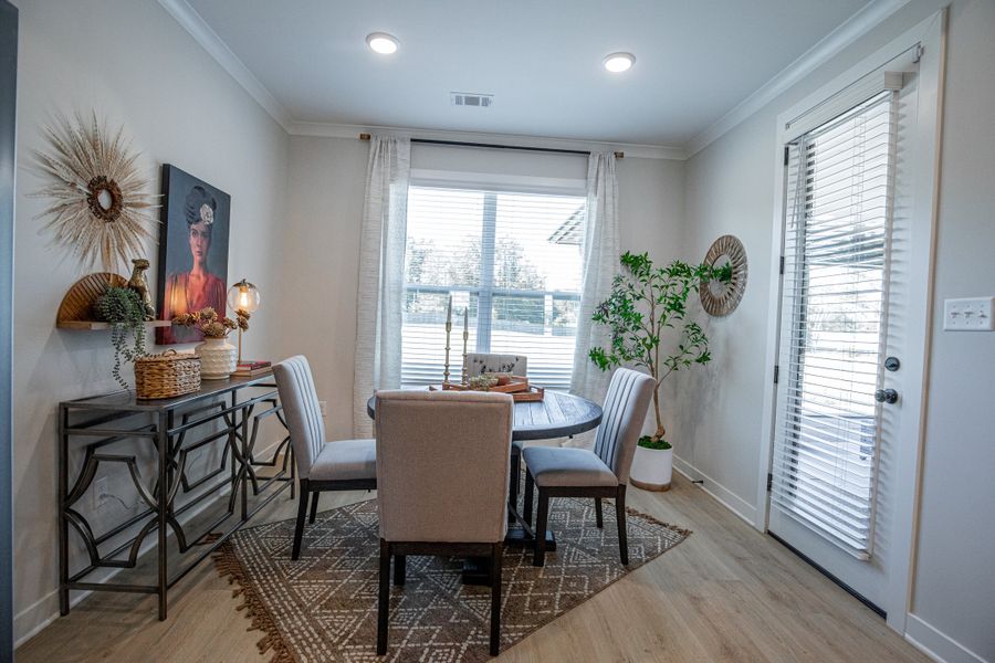 Representative furnished interior of a home built from the Willow by Grant & Co in Manor at Hall Creek, Arlington (Image 111).