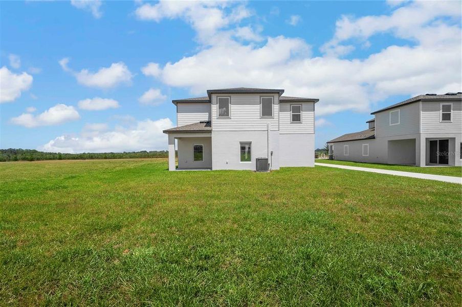 Exterior details and patio area of a home in Gum Lake Preserve, Lake Alfred (Image 4). Exterior details and patio area of a home in Gum Lake Preserve, Lake Alfred (Image 4).