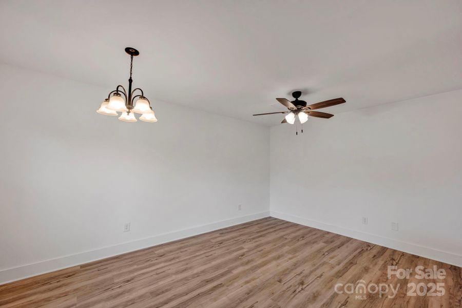 Spacious, unfurnished interior of a new home in , Concord (Image 31).