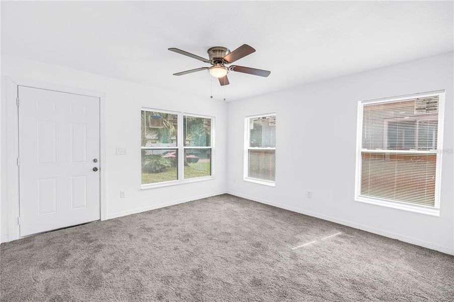 Spacious, unfurnished interior of a new home in , St. Petersburg (Image 31). Spacious, unfurnished interior of a new home in , St. Petersburg (Image 31).